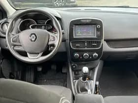 Renault Clio thumbnail 3