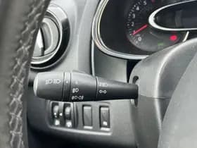 Renault Clio thumbnail 26