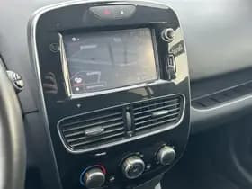 Renault Clio thumbnail 29