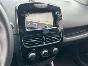 Renault Clio thumbnail 11