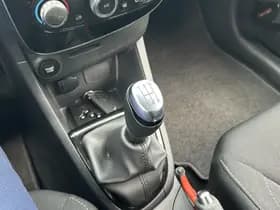 Renault Clio thumbnail 22