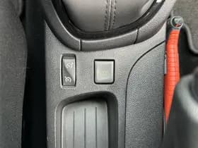 Renault Clio thumbnail 31