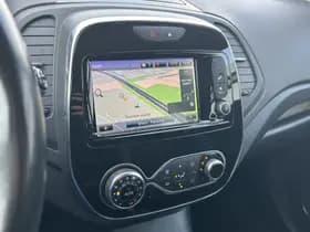 Renault Captur thumbnail 11
