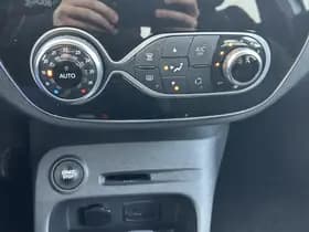 Renault Captur thumbnail 13