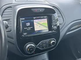 Renault Captur thumbnail 31