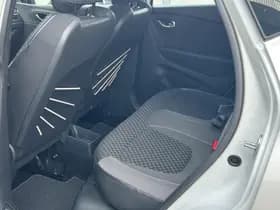 Renault Captur thumbnail 8
