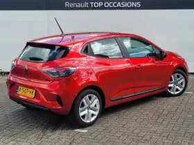 Renault Clio thumbnail 2