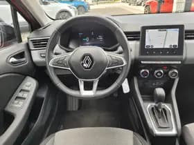 Renault Clio thumbnail 3