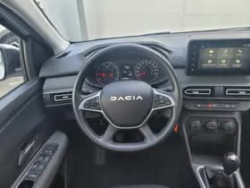 Dacia Sandero thumbnail 3