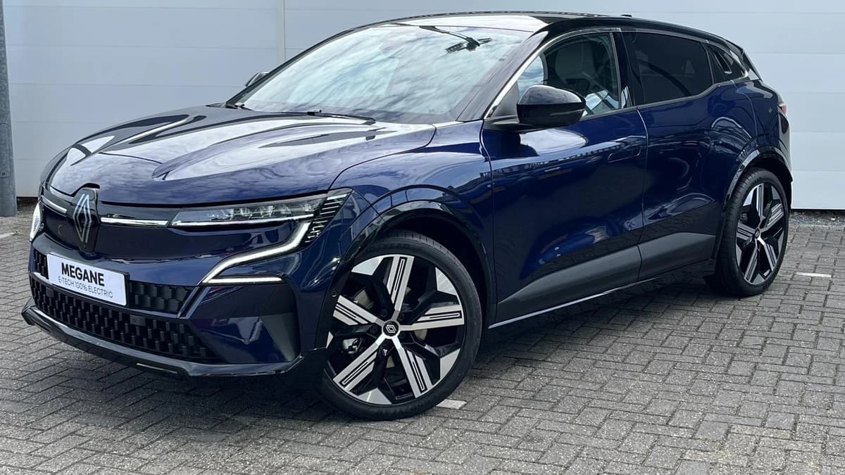 Renault Mégane E-Tech — foto 1