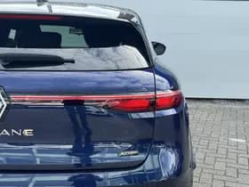 Renault Mégane E-Tech thumbnail 15