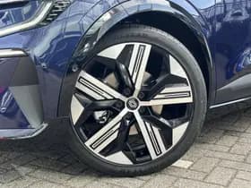 Renault Mégane E-Tech thumbnail 18