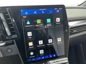Renault Mégane E-Tech thumbnail 26