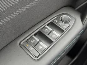 Renault Captur thumbnail 19