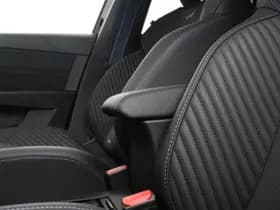 Renault Clio thumbnail 12