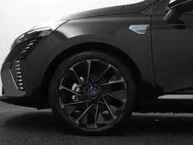 Renault Clio thumbnail 40