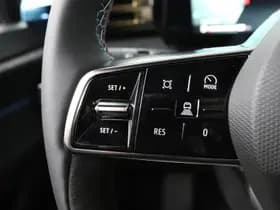Renault Clio thumbnail 25