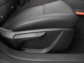 Renault Clio thumbnail 13