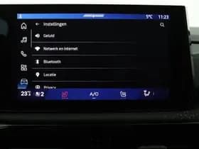 Renault Clio thumbnail 26