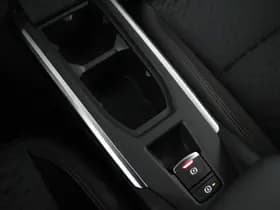 Renault Clio thumbnail 35