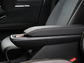 Renault Mégane E-Tech thumbnail 11