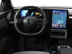 Renault Mégane E-Tech thumbnail 3