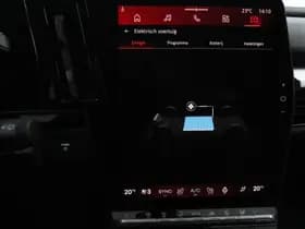 Renault Mégane E-Tech thumbnail 33