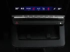 Renault Mégane E-Tech thumbnail 41