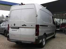 Renault Master thumbnail 2