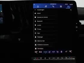Renault Mégane E-Tech thumbnail 34