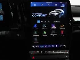 Renault Mégane E-Tech thumbnail 35