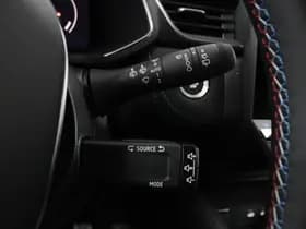 Renault Captur thumbnail 25
