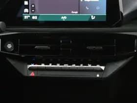 Renault Clio thumbnail 14