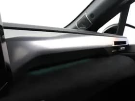 Renault Clio thumbnail 33