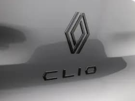 Renault Clio thumbnail 42