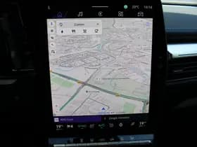 Renault Mégane E-Tech thumbnail 12