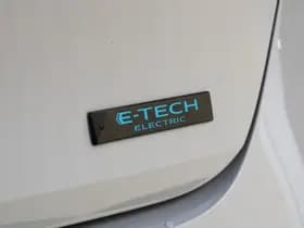 Renault Mégane E-Tech thumbnail 8