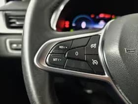 Renault Captur thumbnail 23