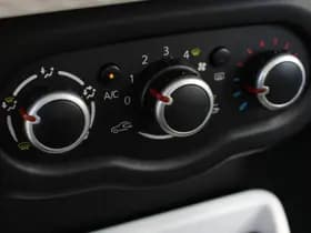 Renault Twingo thumbnail 12