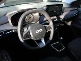 Dacia Sandero thumbnail 3