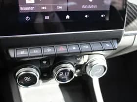 Renault Arkana thumbnail 10