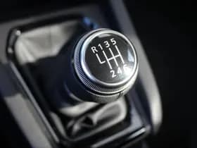 Renault Clio thumbnail 19