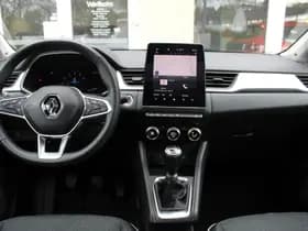 Renault Captur thumbnail 3