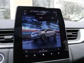 Renault Captur thumbnail 38