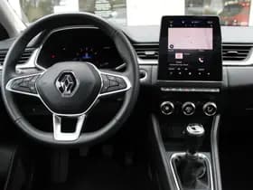 Renault Captur thumbnail 10