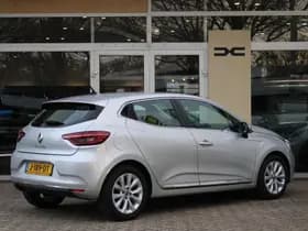 Renault Clio thumbnail 2