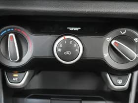 Kia Picanto thumbnail 13