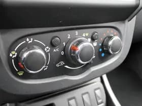 Dacia Duster thumbnail 14