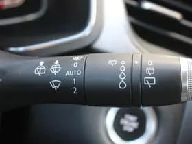 Renault Captur thumbnail 17