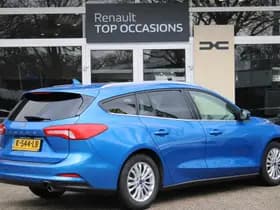 Ford Focus thumbnail 2